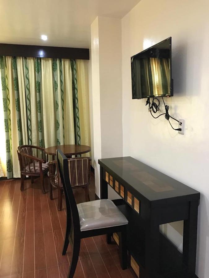 Backpacker'S Inn Roxas City Exterior photo